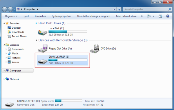 how to open flash drive on windows 8